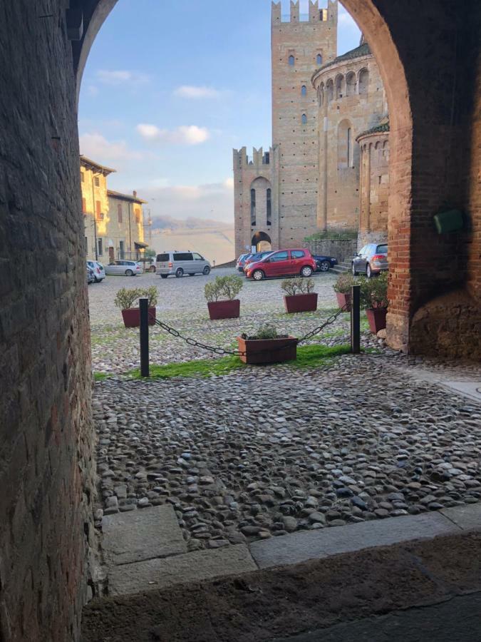 Dimora Del Podesta CastellʼArquato エクステリア 写真